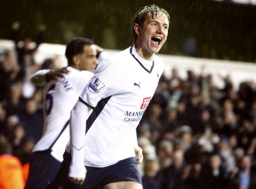 本赛季中超丢球榜：成都蓉城28球最少，梅州客家71球最多