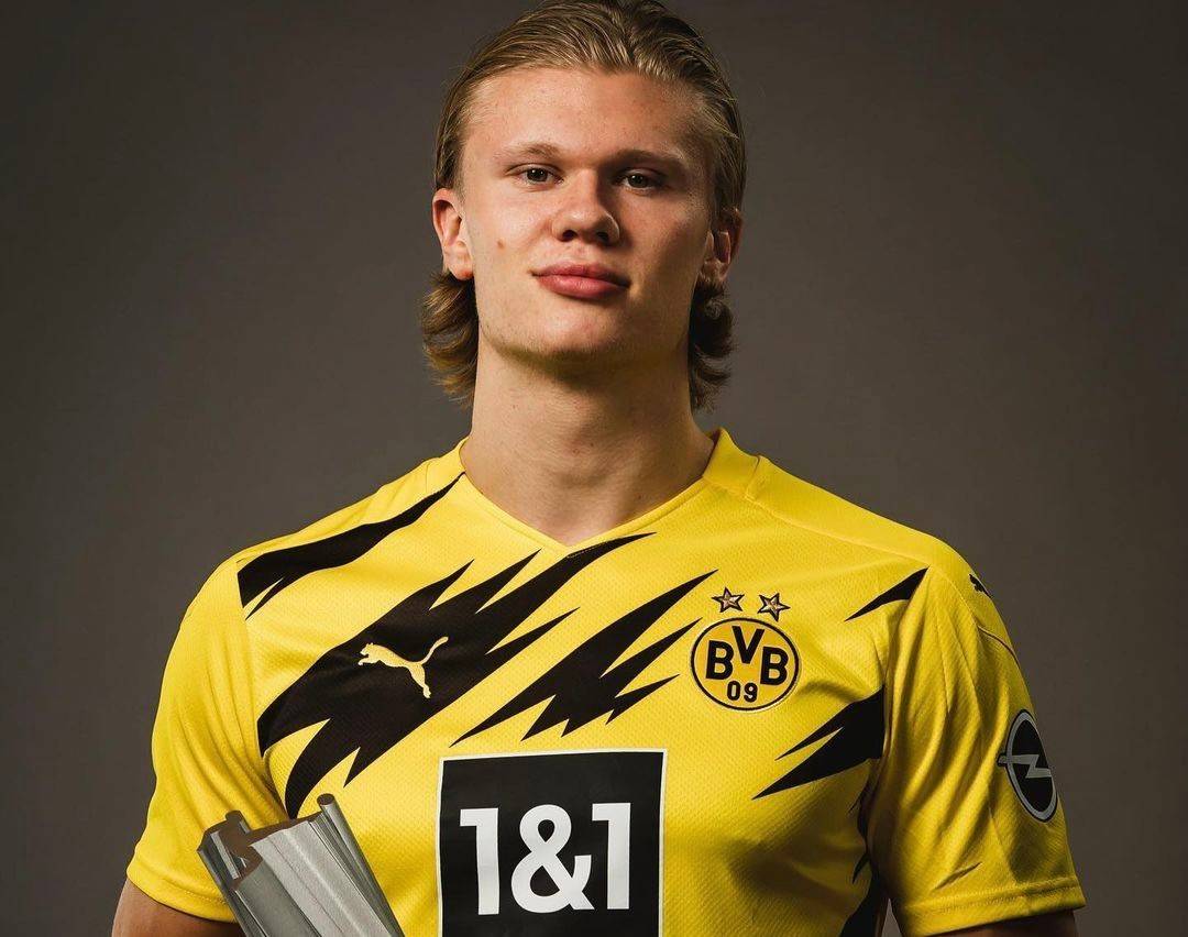 澳门12月博彩毛收入同比跌2% 疫情后首次出现倒退