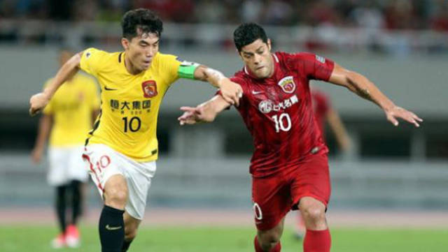 五冠加身！国安3-0击败河南夺得队史第5座足协杯冠军（国安3-0完胜河南，斩获队史第5座足协杯）