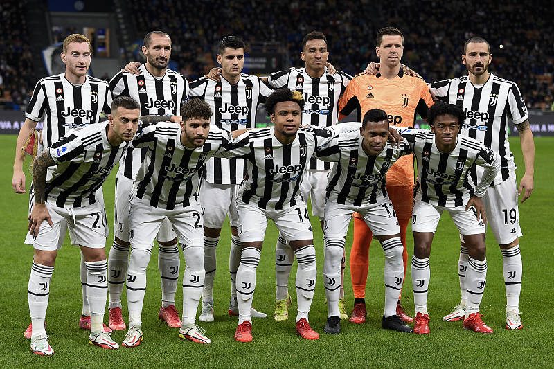 女子篮球联赛精彩进球回顾